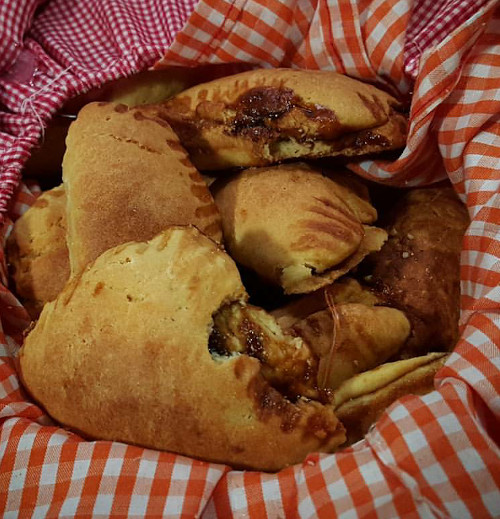 chiverre empanadas in costa rica