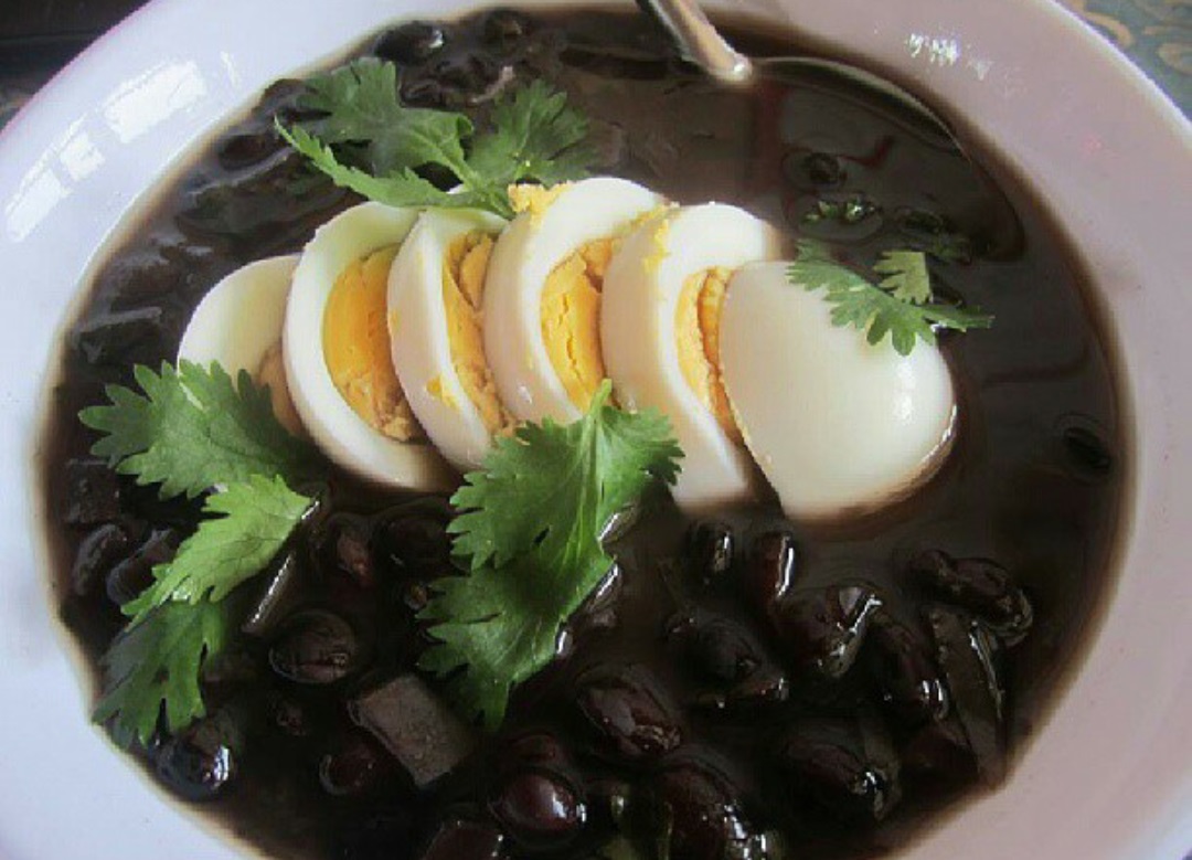 sopa negra in costa rica